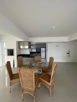 Imagem Apartamento com 3 suítes à venda no Centro de Balneário Camboriú/SC