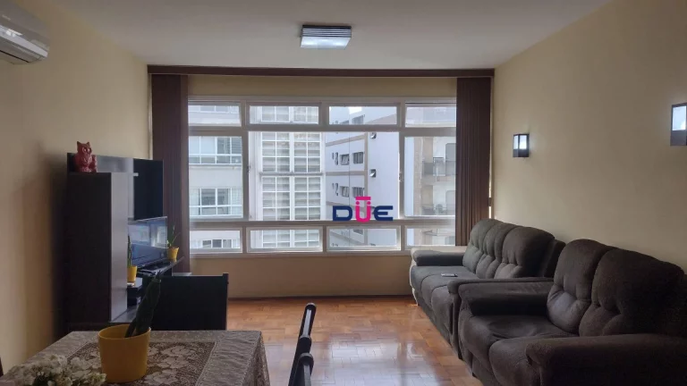 Imagem Apartamento 3 dormitórios enormes com dependência completa, a 2 quadra da praia, Gonzaga, Santos