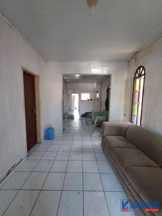 Imagem VENDO CASA NA RUA BARÃO DO RIO BRANCO