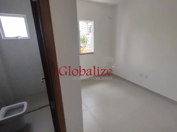 Imagem LINDÍSSIMA CASA SOBREPOSTA ALTA DUPLEX COM 3 DORMITÓRIOS SENDO 1 SUÍTE NO BAIRRO DA PONTA DA PRAIA EM SANTOS (SP) POR R$.985.000,00.