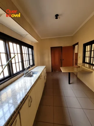 Imagem Imperdível: Casa à venda em Ribeirão Preto-SP, City Ribeirão, 3 quartos, 1 suíte, 2 salas, 4 banheiros, 6 vagas, 216m².