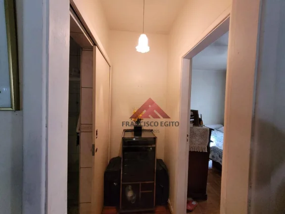 Imagem Amplo apartamento térreo com 3 quartos no Bairro Chic