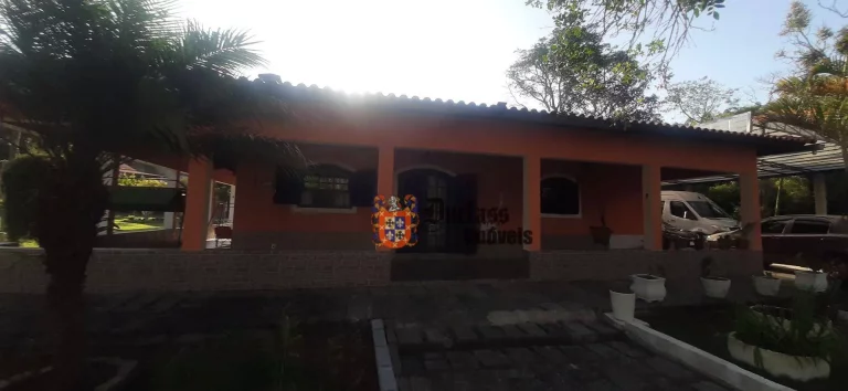 Imagem Chácara com 6 dormitórios à venda, 8000 m² por R$ 950.000,00 - Furnas - Extrema/MG