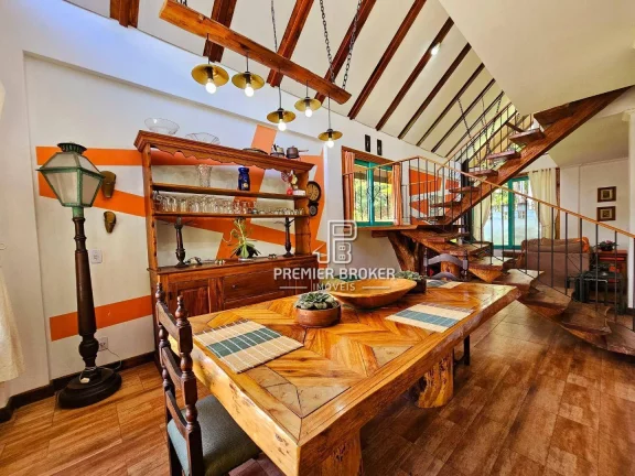 Imagem Casa à venda, 300 m² por R$ 1.290.000,00 - Prata - Teresópolis/RJ
