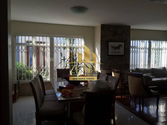 Casa térrea em 450m2, Constr. 205,75m2, Esquina, Corredor comercial