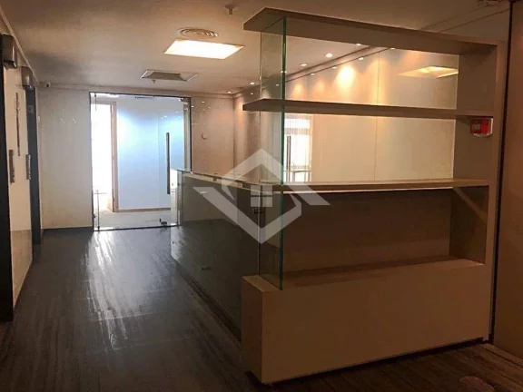 Imagem Centro Aluga-se Andar Exclusivo Mobiliado 242m2