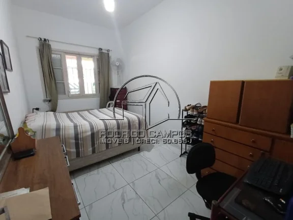 Imagem Espaçosa Casa Geminada 3 Quartos na Vila Caicara - Praia Grande