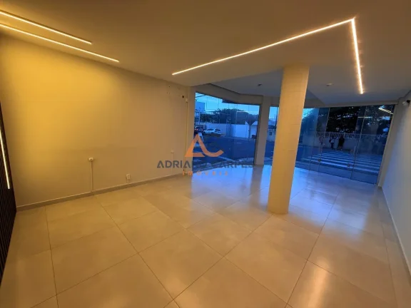Imagem Aluguel Anual de sala comercial de esquina no Centro de Piçarras, Adriano Carpes Imóveis Aluga