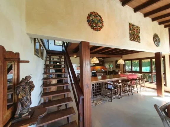 Imagem Casa à venda em Garopaba-SC, Praia da Silveira: 4 quartos, 2 salas, 2 banheiros, 3 vagas, 200m². Imperdível!