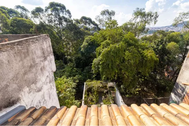 Imagem Casa Única com Piscina, Sauna e Salão de Festas no Jaraguá