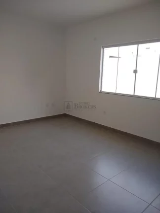 Imagem Casa com 3 dormitórios à venda em condomínio fechado em Camboriú/SC