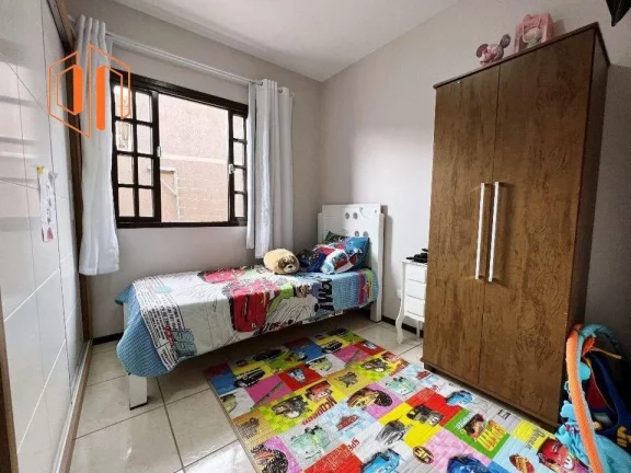 Imagem Casa para Venda em São José dos Pinhais, Cruzeiro, 2 dormitórios, 1 suíte, 3 banheiros, 2 vagas