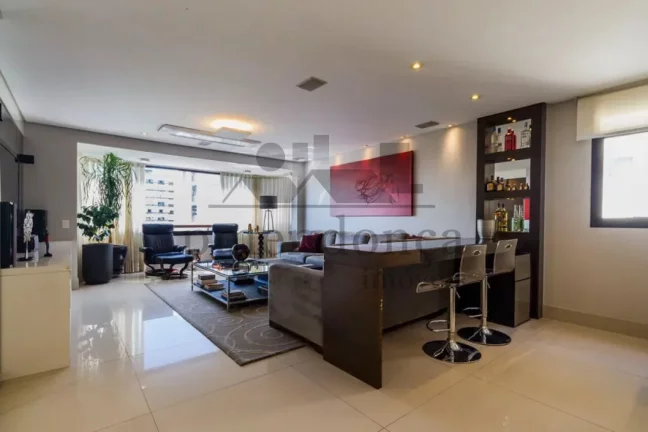 Imagem Apartamento na Rua Bahia com 3 quartos (1 suíte) e 2 vagas, 149mts