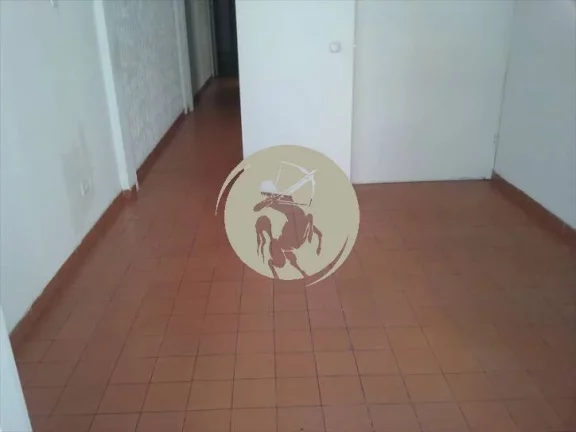 Imagem DIVIDIDO DEU UM BOM QUARTO E SALA COM SACADA