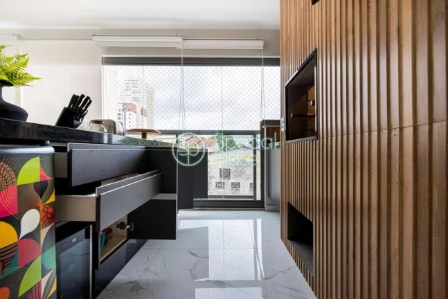 Imagem Próximo ao Parque Villa Lobos, 122m², 03 suítes, 02 vagas de garagem, apartamento com design mode...