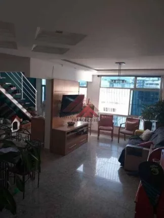 Imagem Maravilhos cobertura na quadra da Praia de icaraí