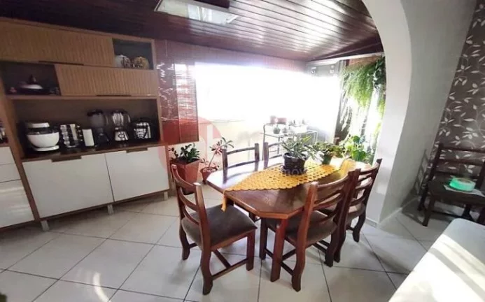 Imagem Cobertura com 3 dormitórios à venda, 150 m² por R$ 550.000,00 - Centro - Cabo Frio/RJ