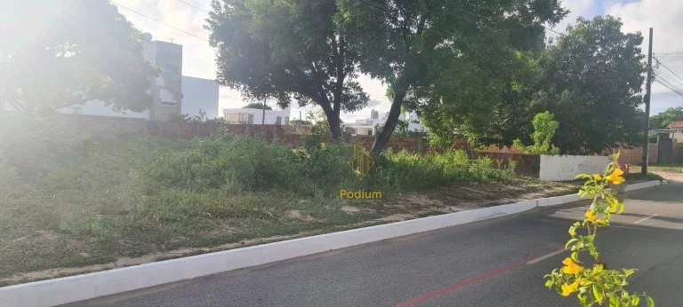 Imagem Terreno na Avenida principal do Portal do Sol - TE0009