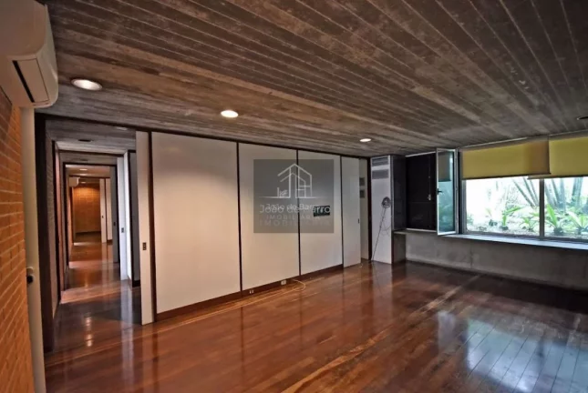 Imagem Área Comercial à venda, Cidade Jardim, São Paulo - AR0001.