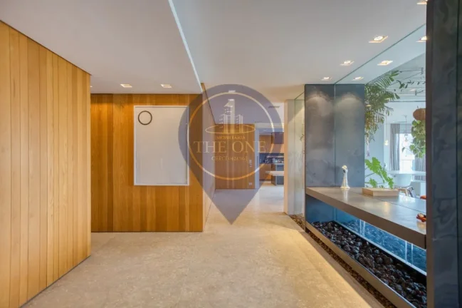 Imagem Apartamento de Luxo em Pinheiros: 3 Quartos, 3 Suítes, 3 Salas, 5 Banheiros, 4 Vagas de Garagem - 352m² - São Paulo-SP