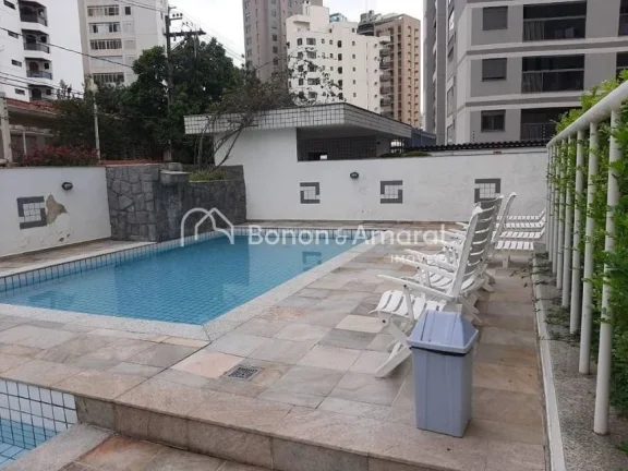 Imagem Espaçoso e arejado apartamento, com área de 110 m². O imóvel possui
3 quartos com armários, 1 s...