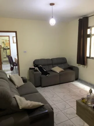Imagem Sobrado Vila Alpina - 250 m² - 4 Dormitórios - 1 Suíte - Quintal com churrasqueira - 2 Vagas - Portão eletrônico.