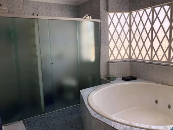 Imagem Cond Jd Passárgada E - 4 dorms / 2 sts. Piscina, gourmet e campinho!