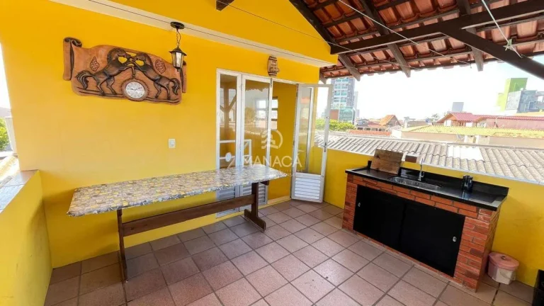 Imagem ️ Amplo apartamento, 3 quartos (1 suíte) 80 metros da praia do tabuleiro! área central