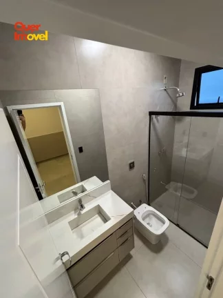 Imagem Imperdível oportunidade! Casa em condomínio à venda em Ribeirão Preto-SP, bairro Real Sul. 3 quartos, 3 suítes, 1 sala, 5 banheiros, 4 vagas de garagem, 163,00 m² de área. Consulte já! Quer Imóvel Negócios Imobiliários.