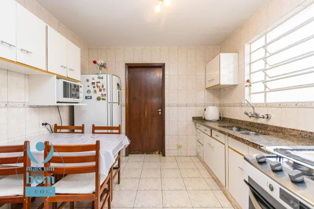 Imagem Ampla casa térrea com 208 m², 4 quartos à venda por R$ 1.490.000 - Jardim Social - Curitiba/PR