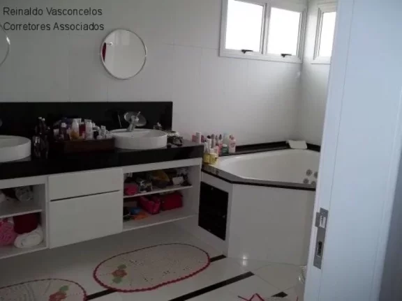 Imagem CASA COM 4 DORMITÓRIOS, VENDA OU LOCAÇÃO - PARQUE MIRANTE DO VALE - JACAREÍ/SP