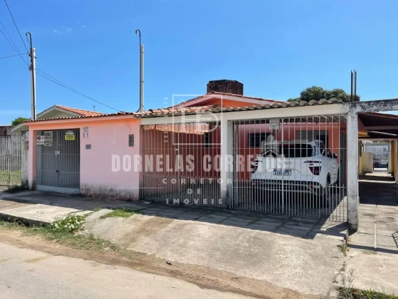 Imagem CASA COM 3 QUARTOS, SALA AMPLA E ACEITA FINANCIAMENTO!