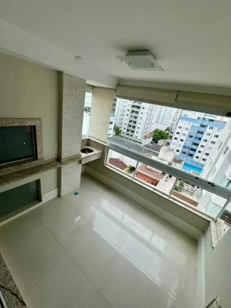 Imagem Apartamento Duplex com 3 suítes no Centro de Balneário Camboriú