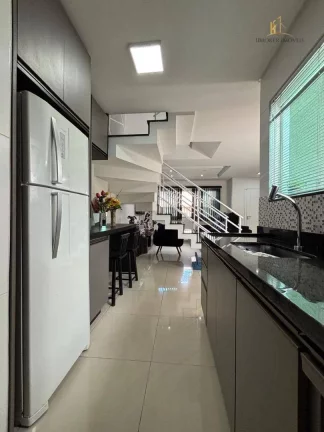 Imagem Sobrado à venda, 93 m² por R$ 499.000 - Umbará - Curitiba/PR
