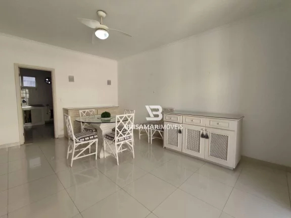Imagem PITANGUEIRAS- UMA QUADRA DA PRAIA , 130 M² ÚTEIS , GARAGEM DEMARCADA NO PRÉDIO.
