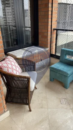 Imagem Apartamento de Luxo na Vila Nova Conceição: 3 Quartos, 1 Suíte, 3 Banheiros e 3 Vagas - 200m² de Puro Conforto!