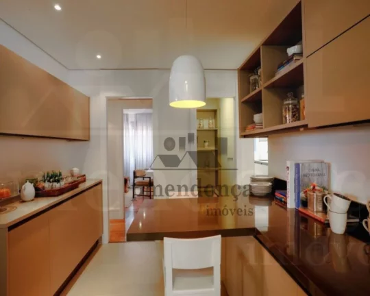 Imagem Apartamento de alto padrÃ£o, com terraÃ§o e bem distribuido. Condominio com spa, academia de gin...