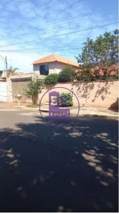 Imagem Casa à Venda com 270m2
