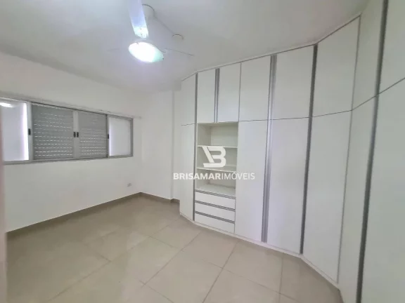 Imagem PITANGUEIRAS- CALÇADÃO COM VISTA PARA O MAR , AMPLO APARTAMENTO , GARAGEM NO PRÉDIO.