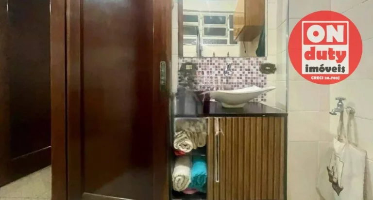 Imagem Apartamento com 1 quarto à venda, 72 m² por R$ 300.000 - Itararé - São Vicente/SP