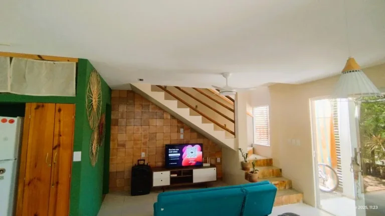 Imagem Casa em Condomínio à venda em Imbassaí, Mata de São João Bahia