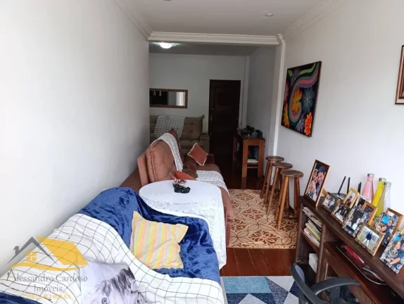 Imagem Vendo Apartamento no Centro com 3 Quartos Mais Dependência Completa e Garagem