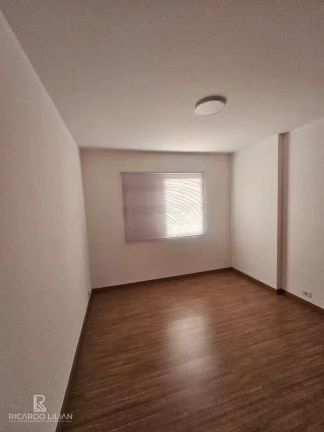 Imagem Apartamento amplo no Alto da Boa vista a 200 metros do metro com 2 dormitorios