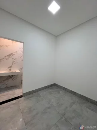 Imagem Casa de Alto Padrão à Venda no Bairro Afonso Queiroz - Patos de Minas