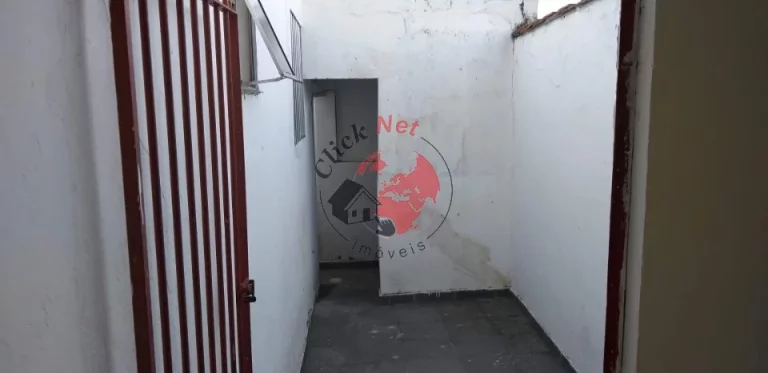 Imagem Casa Térrea com salão comercial à Venda no bairro Taboão em São Bernardo do Campo