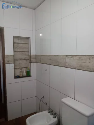 Imagem SOBRADO 4 DORMITÓRIOS COM 1 SUÍTE - VILA PALMARES - SANTO ANDRÉ
