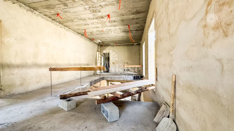 Imagem Casa alto padrão nova à venda em Alphaville 5 com 4 suítes e 4 vagas | 360m² AT - 330m² AC - R$3.900.000 | Santana de Parnaíba/SP