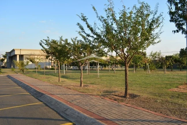 Imagem Terreno a venda no Condomínio Villa Lobos, Parque Brasil 500 em Paulínia. Localização privilegia...