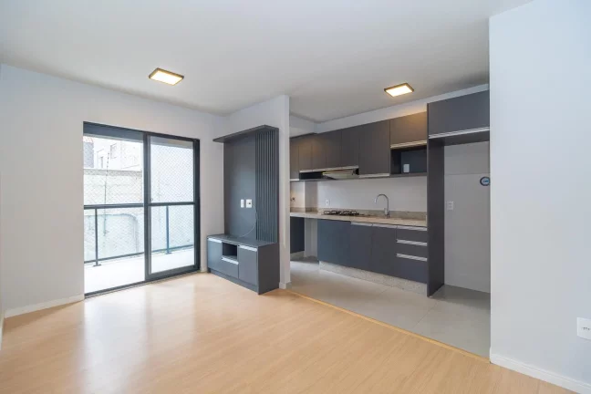 Imagem Apartamento de 2 quartos no bairro Campo Comprido