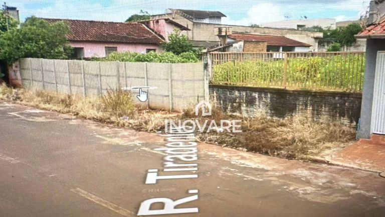 Imagem Terreno, 989 m² - venda por R$ 800.000,00 ou aluguel por R$ 0,01/mês - Setor Central - Itumbiara/GO
